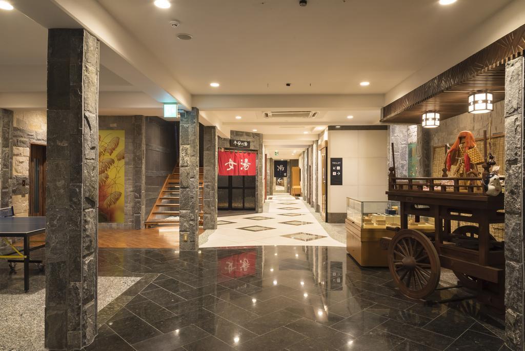 Awara Grand Hotel Extérieur photo